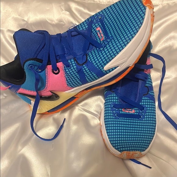 Nike Other - Nike LeBron Witness 7 “Blue Pink Blast” Men’s Size 10 DM1123-400